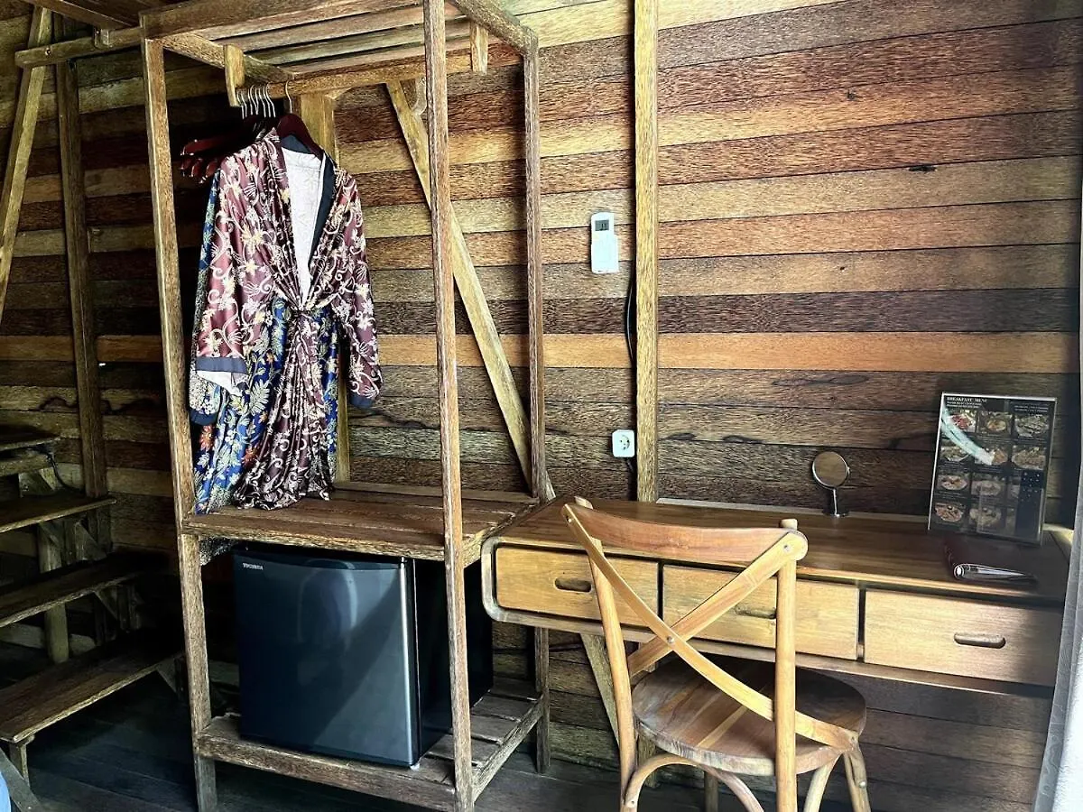 Villa Nusa Dua 5 Bedroom Wooden Huts Indonesia